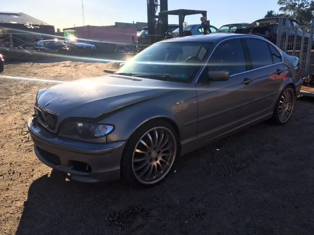 S2737 3' E46 Sedan 320i M54 AUTO 2003/09
