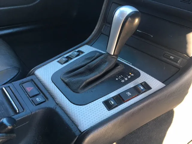 S2737 3' E46 Sedan 320i M54 AUTO 2003/09