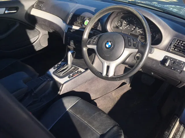 S2737 3' E46 Sedan 320i M54 AUTO 2003/09