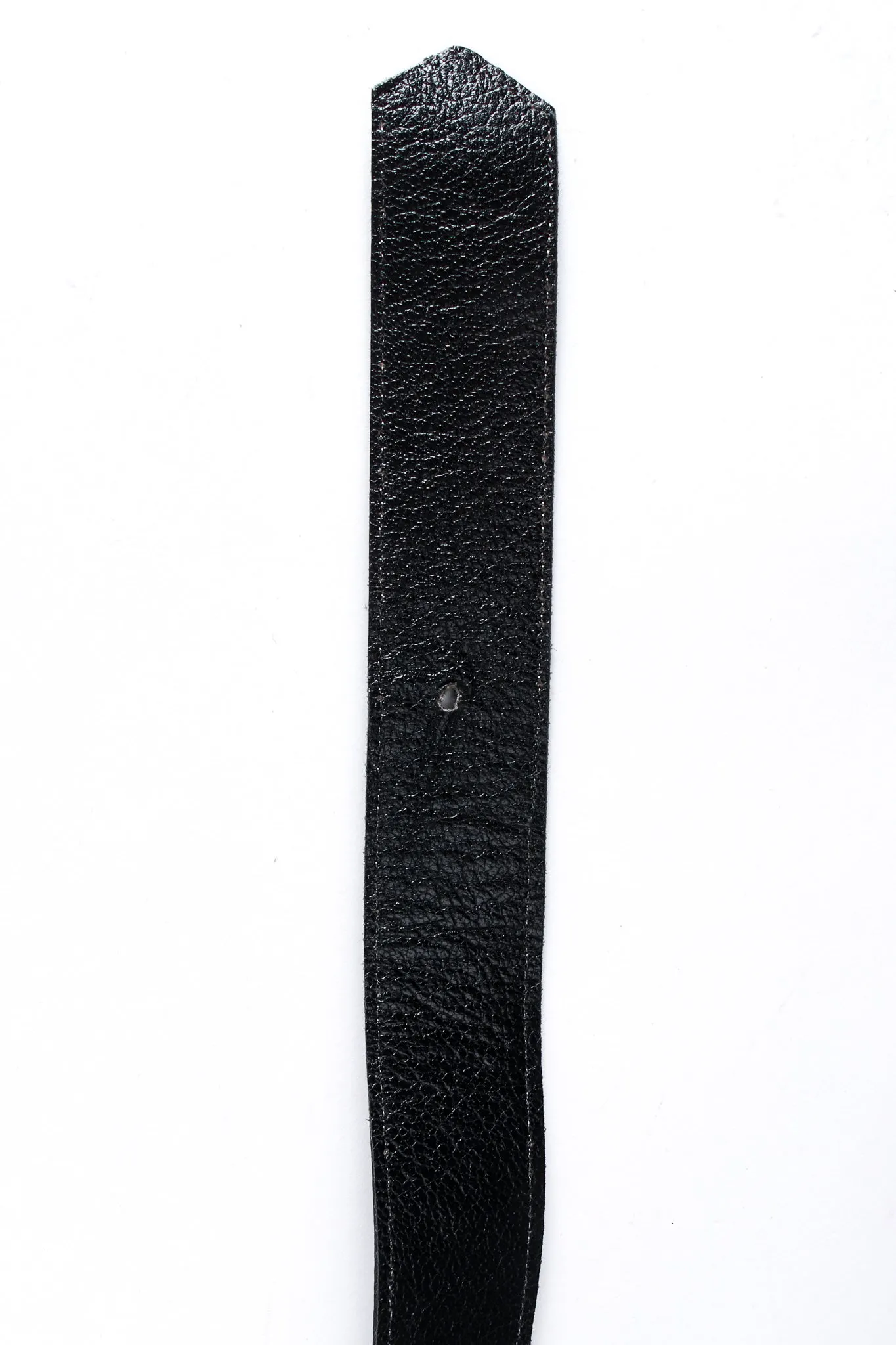 Sculpted Bow Buckle Belt