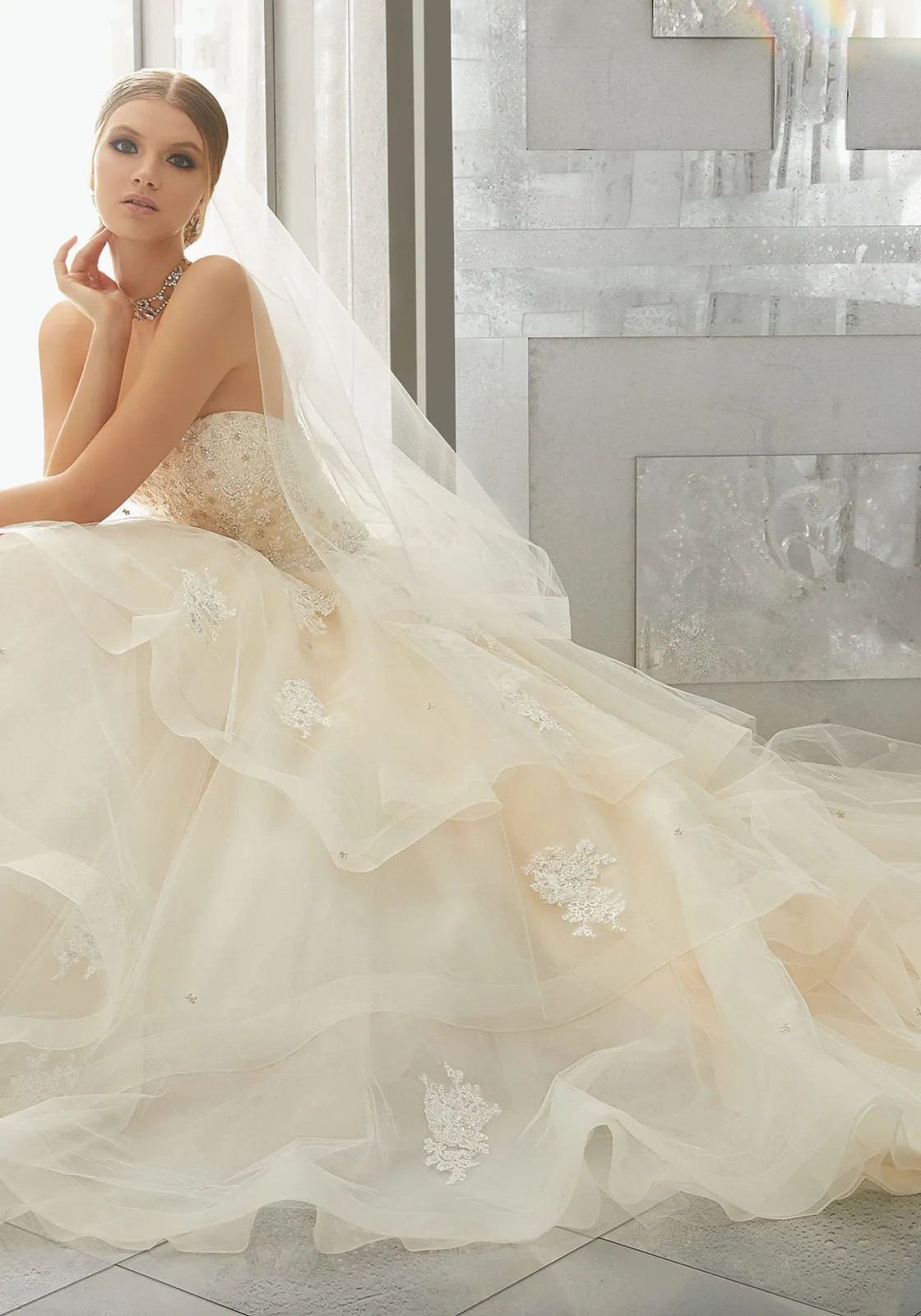 Style 8184