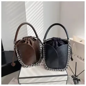 TABBY BUCKET BAG