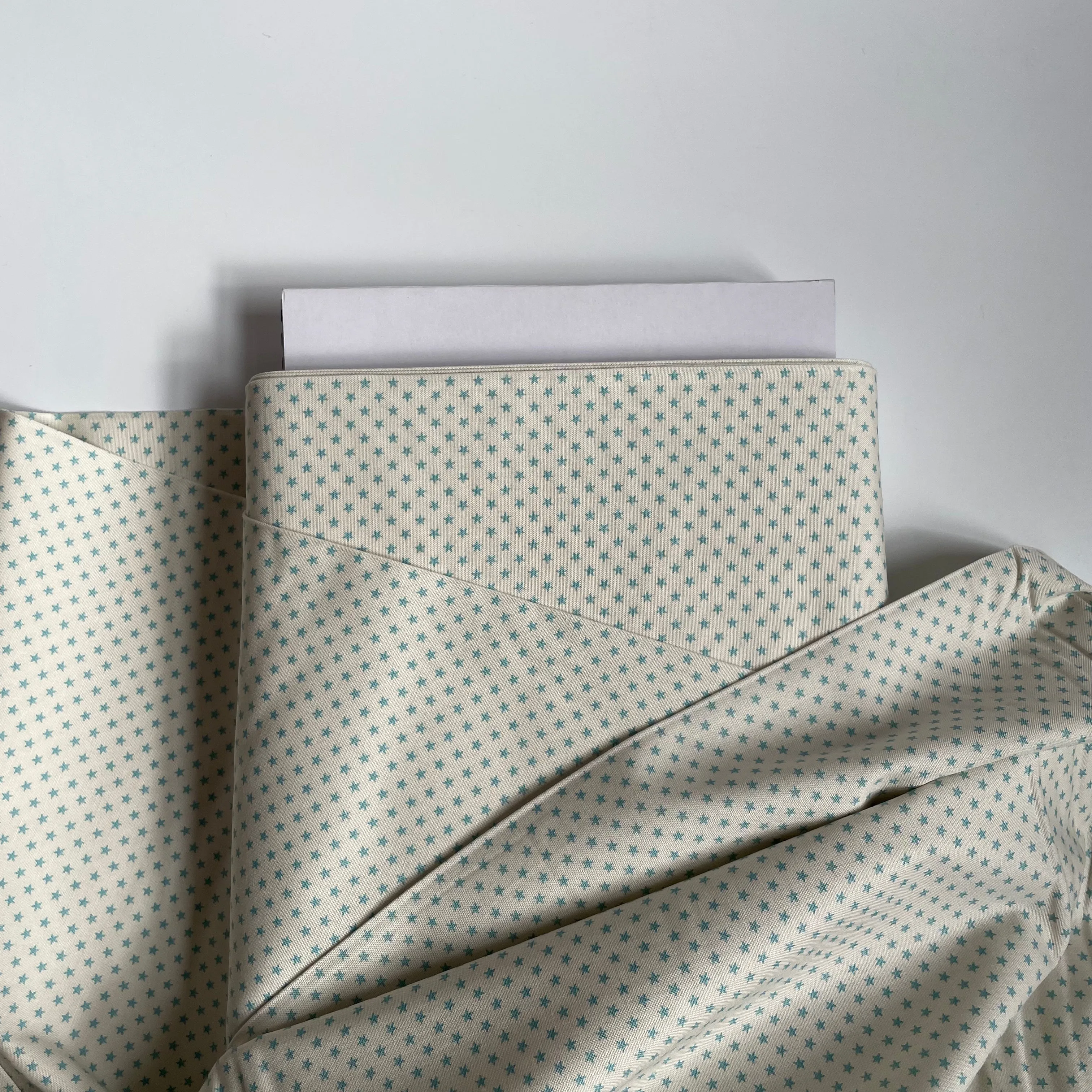 Tilda Fabrics : Tiny Star - Light Blue
