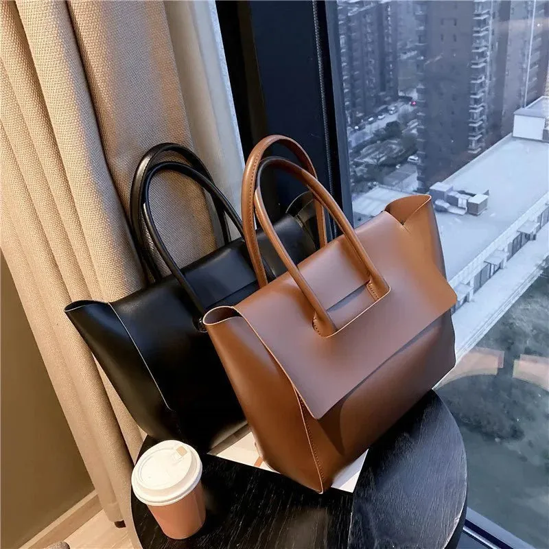 Timeless Grace Shoulder Bag