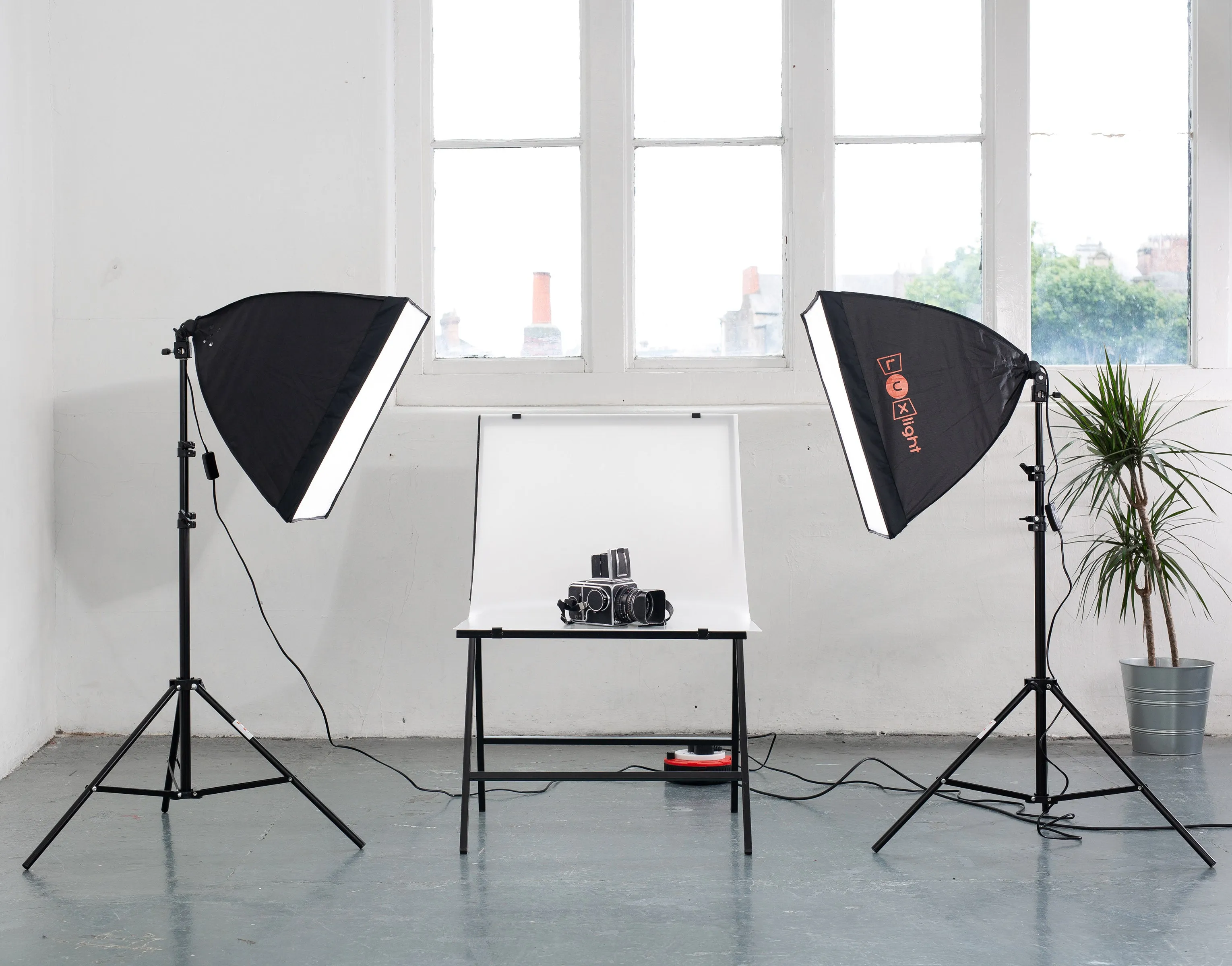 Vivid Pro Popup 2 Softbox LED Studio Lighting & Backdrop Support Kit | 8000lm CRI 92