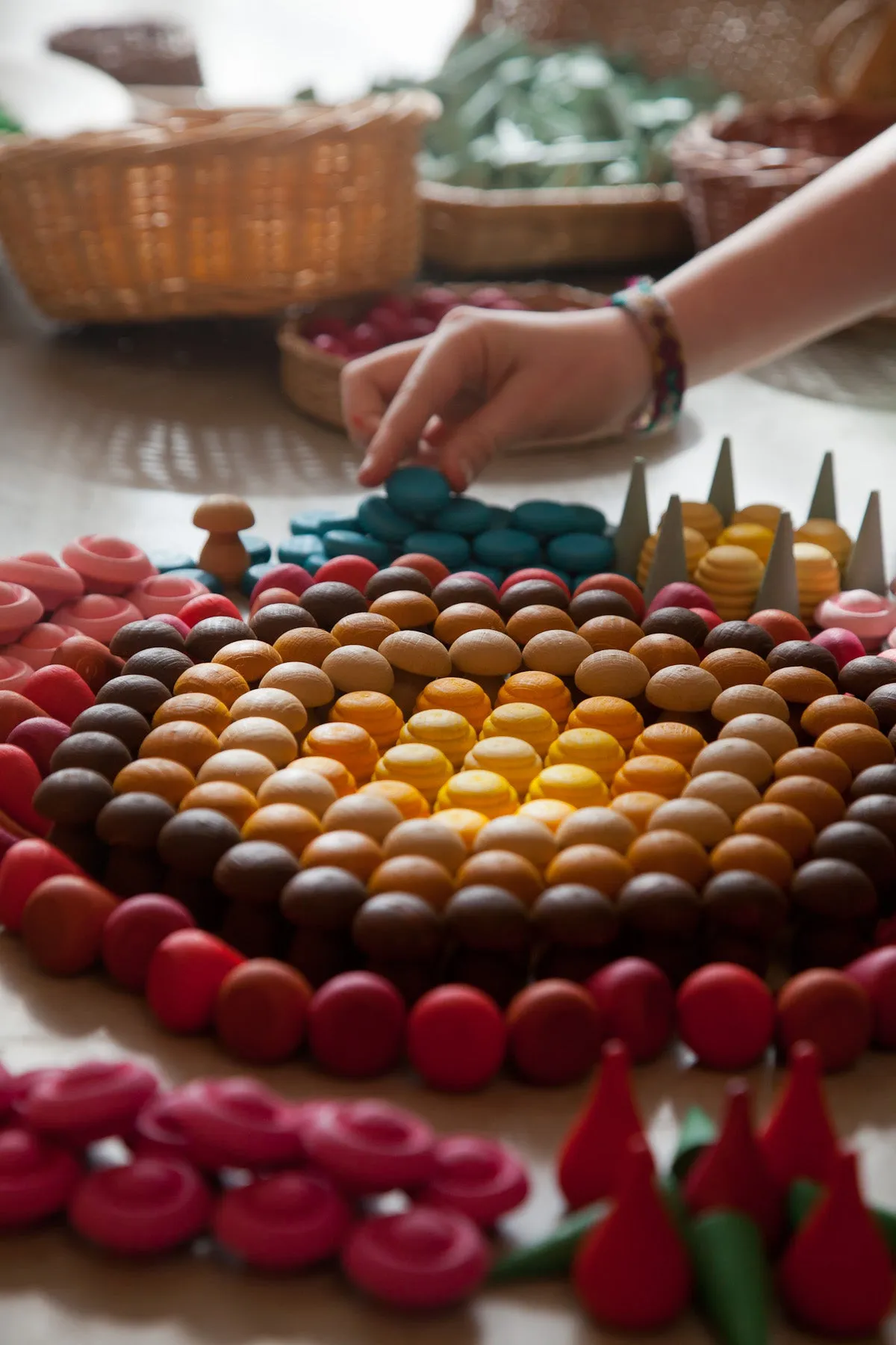 Wood Mandala Mushrooms 36pcs (Browns)