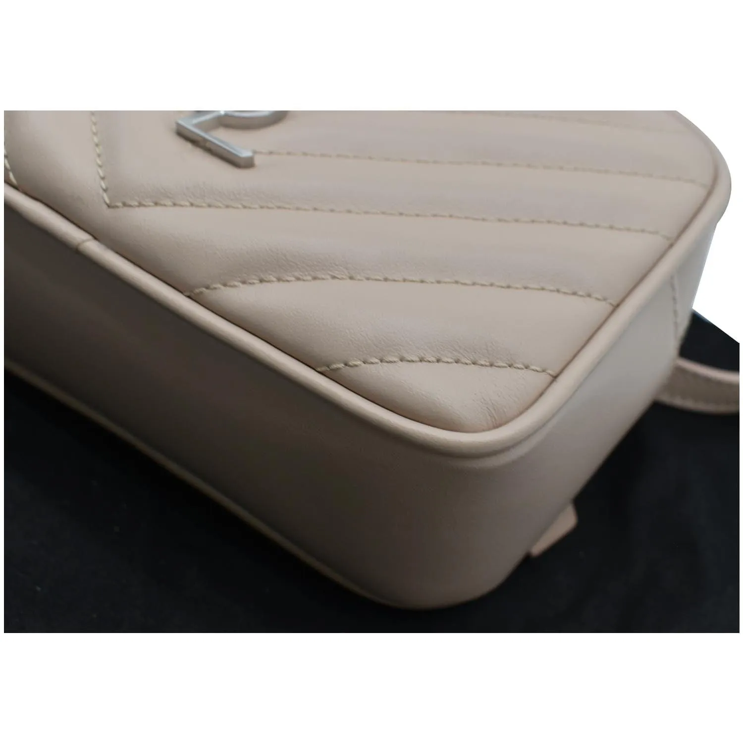YVES SAINT LAURENT Lou Leather Camera Belt Bag Beige