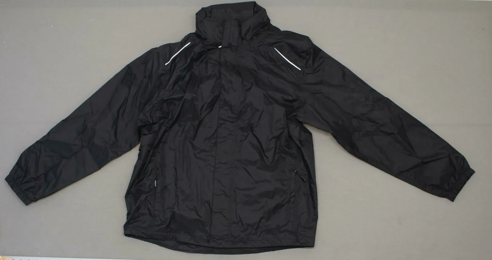 ZUZIFY Men's Seam-Sealed Waterproof Hooded Raincoat Rain Jacket Black Large